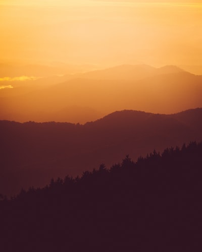 黄金时间山景照片